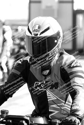 media/May-06-2024-Moto Forza (Mon) [[b33359f27d]]/Around the Pits/